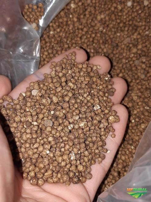 Formulado Adubo NPK 4-14-8: Tudo o Que Você Precisa Saber